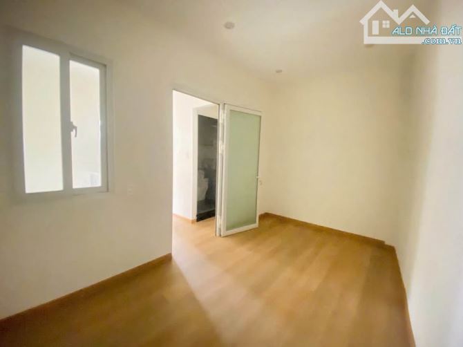 Cần bán nhà sổ riêng xây dựng đường Nguyễn Trung trực - 4