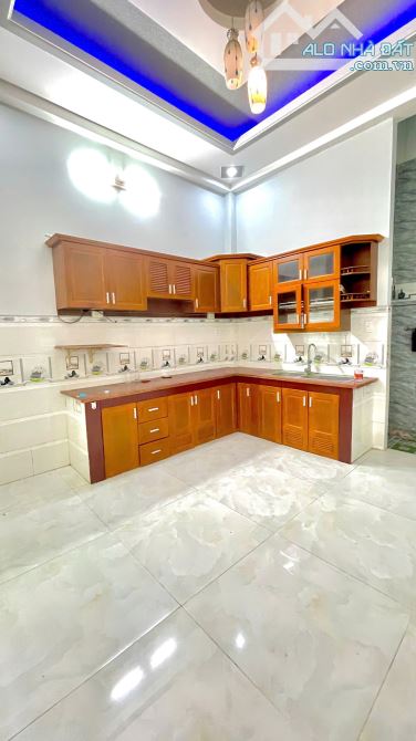Chính chủ bán gấp nhà 4 tầng khu VIP nhất Trương Thị Hoa kế bên Gò Vấp CHỉ 7,59 Tỷ - 4