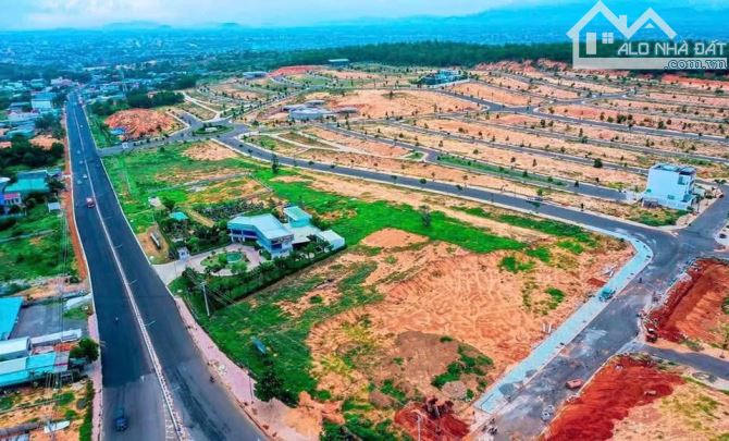 Bán đất 320 m2 thổ cư  mặt tiền đường Nguyễn Thông dự án Queen Pear view biển - 4
