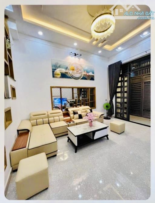 Bán nhà 3 tầng BTCT, Bùi Quang Là, phường 12, Gò Vấp, hẻm ô tô, 4 phòng ngủ, 6 tỷ ++ - 4