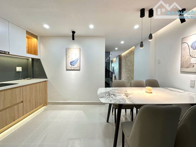 SIÊU PHẨM HẺM XE HƠI PHAN XÍCH LONG, PHÚ NHUẬN - 5