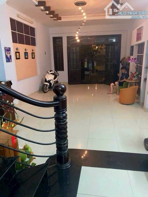 Bán nhà Khu Lacasa Hoàng Quốc Việt, Quận 7, DT 5 x18m, 3 lầu. Giá 14,5 tỷ - 5