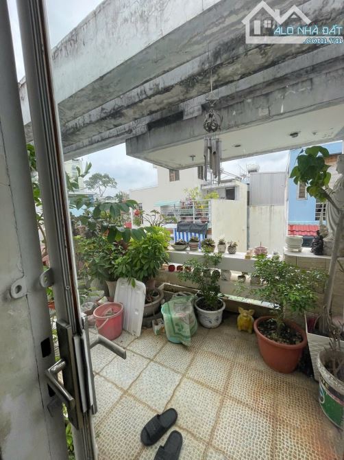 Hơn 9T - Cư xá Đô Thành Quận 3, sau căn mặt tiền DT 55m2 5 tầng mới. - 5