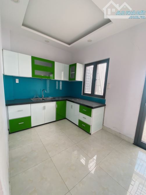 Gò Vấp - 71m2 - 4 Tầng - 4PN - 9.5 tỷ - Hẻm nhựa 6m- Hoàn công - SHR - 9