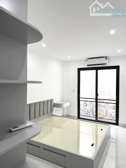 CẦN BÁN NHÀ 5 TẦNG TẠI YÊN LŨNG – AN KHÁNH - NỘI THẤT HIỆN ĐẠI - 5