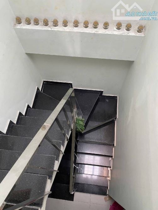 Quận 7-Tân Thuận Tây, 3 tầng – 4PN – chỉ 4.5 tỷ, có thu nhập 10tr/tháng - 5
