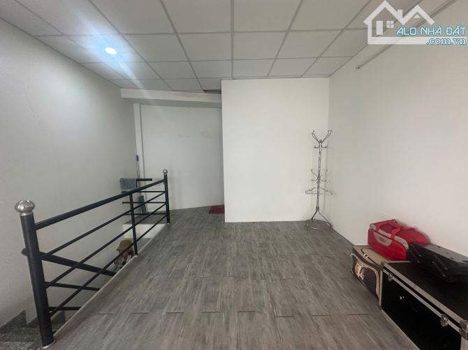 Bán nhà hẻm ba gác 1 trệt 1 lầu, 2 phòng ngủ 2wc, sổ riêng hoàn công, Phường 3 Quận 8 - 5