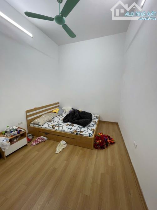 Bán nhà phố giải phóng 33m2 3 tầng lô góc – 15m ô tô tránh -  giá 6.8 tỷ - 5