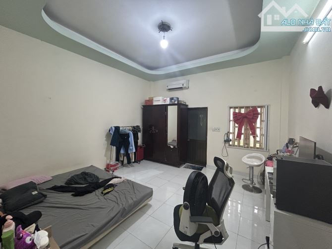 BÁN GẤP GIẢM 1 TỶ – NHÀ 4 TẦNG LÊ VĂN KHƯƠNG, QUẬN 12 – DT 80M², NGANG 4.5M – CHỈ CÒN 6 TỶ - 5