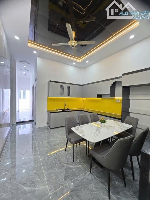 4Tỷ300 👉 Nhà 1T2L Đầy Đủ Nội Thất giáp ranh Dĩ An__hẻm xe hơi cách Phạm Văn Diêu chỉ 300m - 5