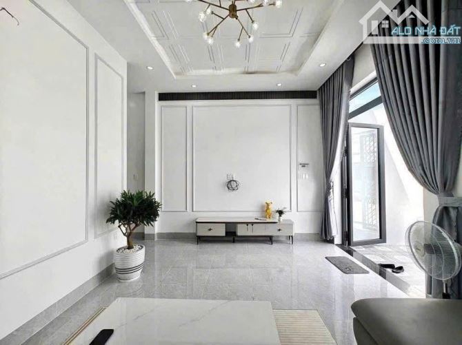 5 năm thuê nhà = mất trắng 300 triệu! Sao không mua luôn nhà chỉ với 350 triệu?" - 5