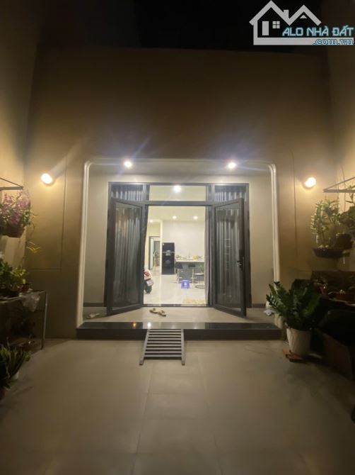 Cần bán gấp nhà mặt tiền đường số Nguyễn Thị Định Q2 108m2 5.5 x 20 nhỉnh 10 tỷ - 5