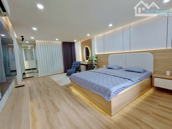 HXH - SÁT MT - PHỐ ẨM THỰC PHAN XÍCH LONG - P2 PHÚ NHUẬN - NHÀ 5 TẦNG - 60M2 - CHỈ 13.6T - 5