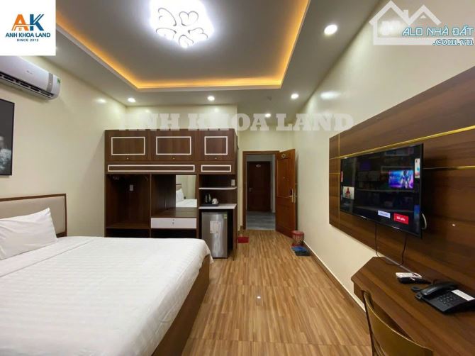 BÁN KHÁCH SẠN 2 MẶT TIỀN ĐƯỜNG SỐ 2 P.LINH ĐÔNG - 112m2 Bán Khách Sạn 2 mặt tiền - 5
