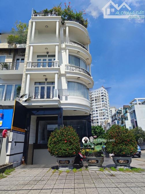 Siêu hiếm -Căn Góc Kha Vạn Cân -Chợ Thủ Đức -9x24m -7 tầng -hđt : 150tr/th -Giá chỉ 48 tỷ - 5