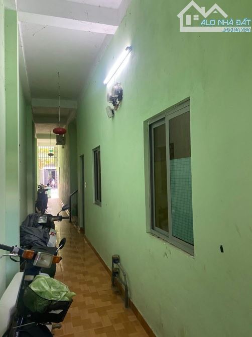 Bán nhà hẻm xe hơi,200m2 ngang7M,dòng tiền 30tr/tháng,3 tầng.Phú Thuận Quận 7,hơn 11 tỷ TL - 5