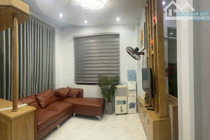 Sở hữu nhà căn góc đầu phố Lụa - Vạn Phúc chỉ với 8 - 5