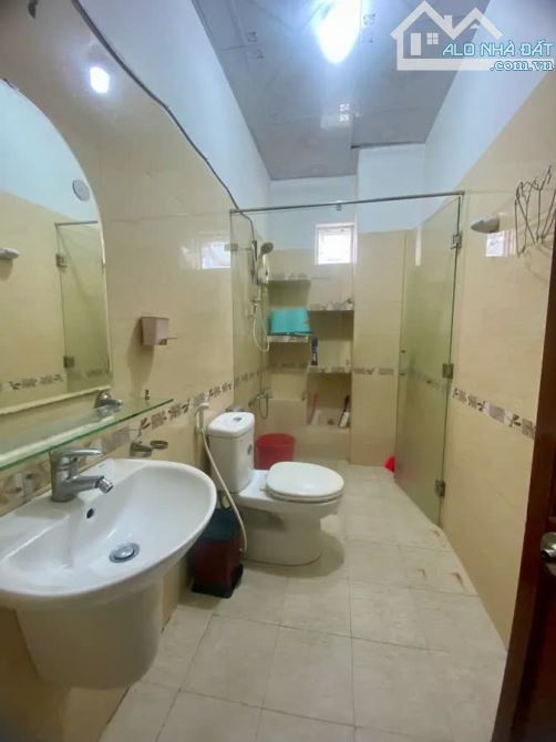 Siêu phẩm, Nhà 4 tầng, 70m2,5x15, hẻm 8m Gò Dầu. Vị trí vàng, giá 10.5 tỷ TL - 5