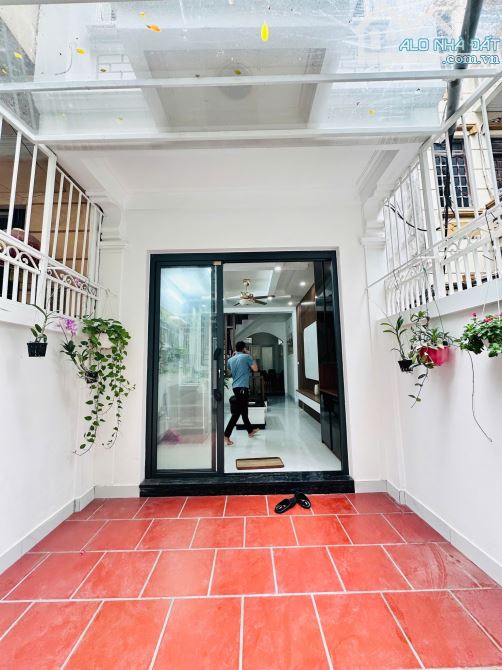💥DƯ ĐỊA LỚN: Quan Hoa 48m2, dân xây, mới đẹp, ô tô đỗ, ngõ thông KD, lô góc 3 thoáng - 6