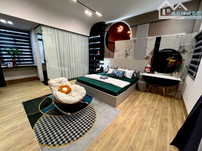 Bán nhà mặt tiền HỒ TÙNG MẬU (LIÊN CHIỂU) gia 9tyxxx - 6