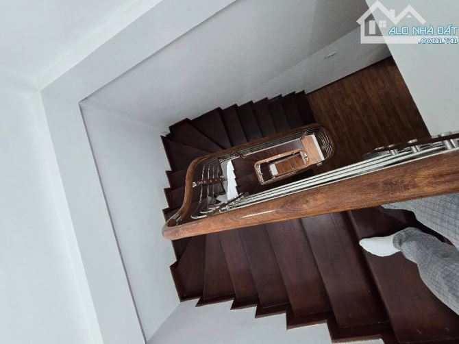 Bán nhà Ngô Thì Nhậm: 35m*4tầng, 3 ngủ, 2 thoáng dân xây, full nội thất, nhỉnh 6tỷ - 6