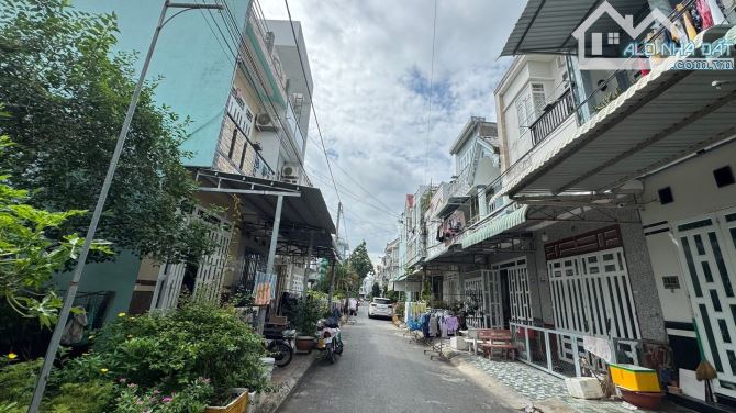 NHÀ 1 TRỆT 2 LẦU MỚI GẦN TRƯỜNG ĐẠI HỌC Y DƯỢC CẦN THƠ - 6