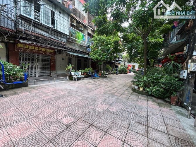 BÁN CĂN HỘ TẬP THỂ TẦNG 3 TẬP THỂ ĐẠI HỌC THUỶ LỢI 80M2  - 3 NGỦ  1 VS - VIEW SÂN CHƠI - G - 6