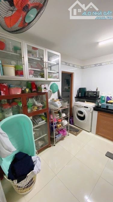 KẸT VỐN BÁN GẤP NHÀ C1 TRỆT 1 LỬNG KIÊN CỐ DT 4x16 HẺM 2 XE Ô TÔ TRÁNH DT 4X16 CHỈ 4,550 T - 6