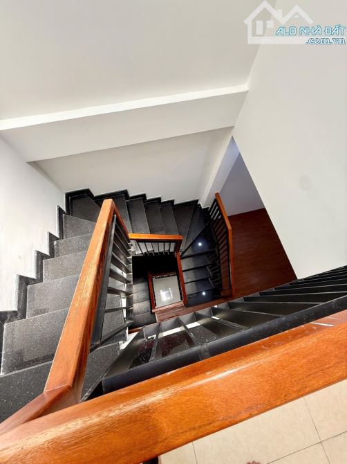 chủ cần bán nhanh căn nhà 3 tầng đường hoàng diệu - 6