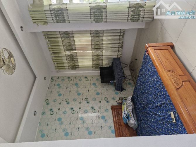 Biệt thự giá rẻ Mặt tiền Q8, 220m2 ngang 10m, sổ riêng hoàn công, ko lộ giới, nhỉnh 16 tỷ - 6