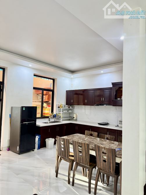 Bán biệt thự 2 tầng tại Khu đô Thị Royal Park cạnh đường Lê Đức Anh giá 4.7x tỷ ( x thương - 6