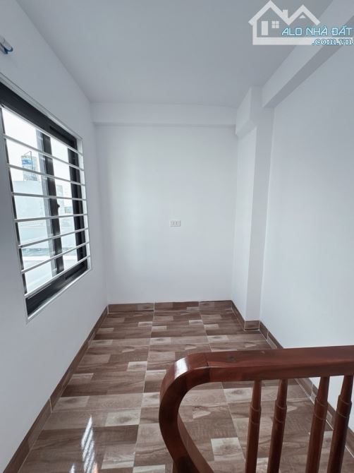 THƯỢNG THANH_LONG BIÊN : 5 TẦNG CỰC THOÁNG_ Ô TÔ ĐỖ CỔNG_ MẶT TIỀN 5,4M_ GIÁ 6 TỶ - 6