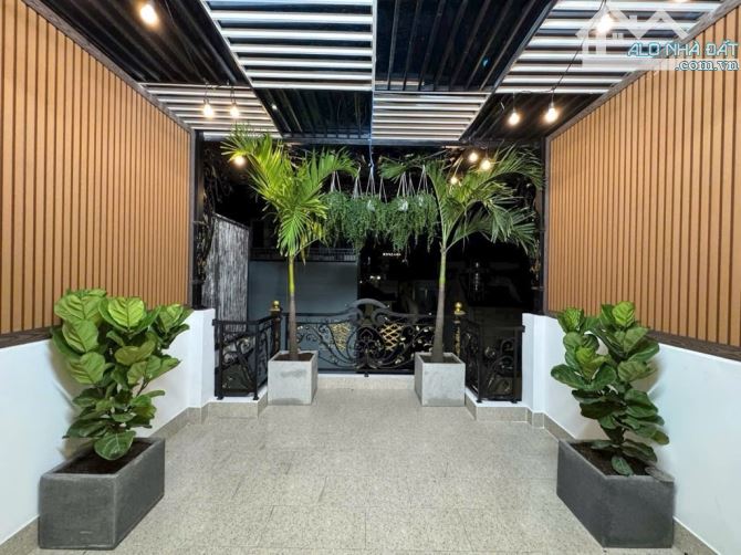 Bán Nhà Quận 7_Siêu Phẩm 4Tầng_Ngay Lý Phục Man_68M2;Hẻm 4M;Khu Cực An Ninh;Chỉ 10.X Tỷ TL - 6