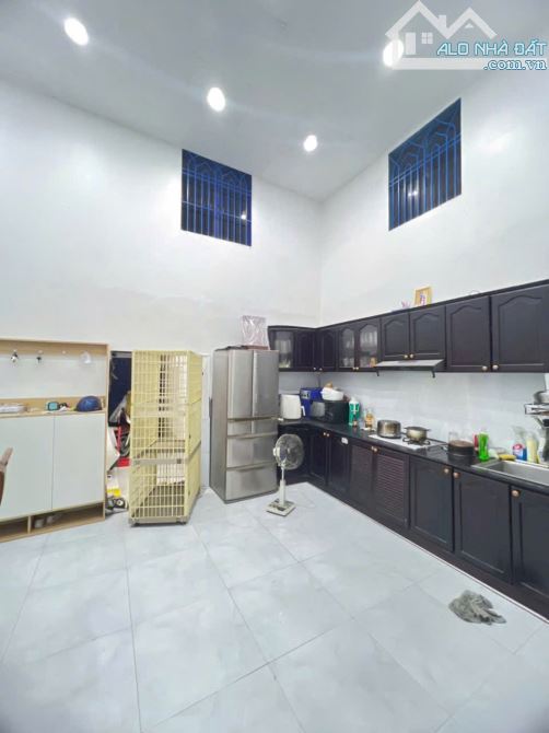 Bán nhà lô nhì Nguyễn Bình, Nhà Bè, Dt 4,2 x13m,1 lầu. Giá 4,39 tỷ - 7