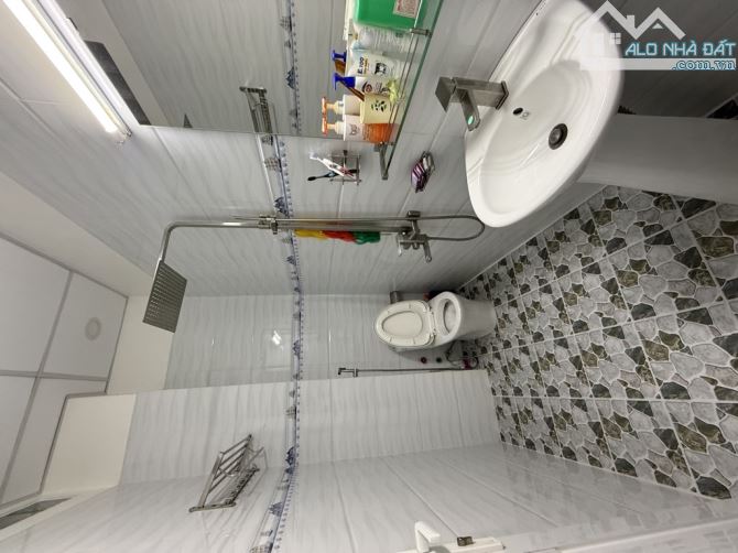 BÁN NHÀ SIÊU PHẨM ĐÔNG HƯNG THUẬN 27 QUẬN 12, XE HƠI NGỦ TRONG NHÀ, DT 60M²(4× 15), 4 TẦNG - 7