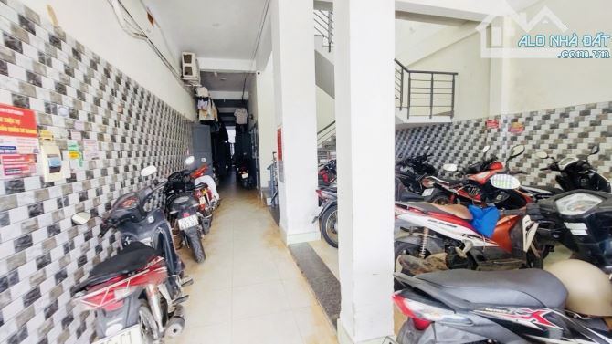 BÁN DÃY TRỌ 2 TẦNG - MẶT TIỀN LÊ TRUNG ĐÌNH - HÒA HẢI - 250M2 - DÒNG TIỀN 50TRIEU - 11TY9. - 7