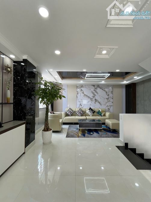 NHÀ GÓC 2 MẶT TIỀN – GIÁ TỐT DƯỚI 6 TỶ – NGAY TRƯỜNG TIỂU HỌC NGUYỄN VĂN THỆ – THẠNH XUÂN - 7