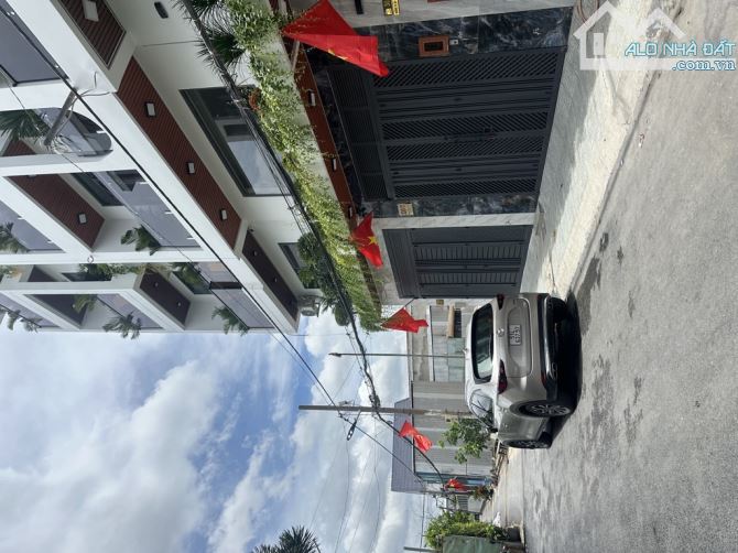 SIÊU PHẨM NHÀ 5 TẦNG – HẺM VIP THÔNG THẠNH XUÂN 25, Q12 – KHU NHÀ ĐẲNG CẤP – 85m² - 7.8 TỶ - 8