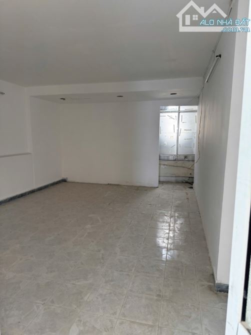 MẶT TIỀN LÔ GÓC PHAN VĂN TRỊ PHẠM VĂN ĐỒNG 72M2 NGANG 4 NỞ HẬU - 8