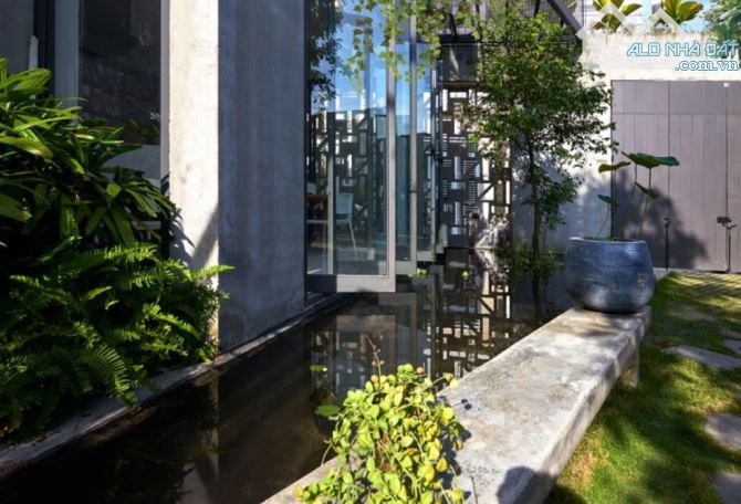 biệt thự mini - dt 200m2 - 1t1l - 6pn - chỉ 11.5 tỉ - đình phong phú - 8