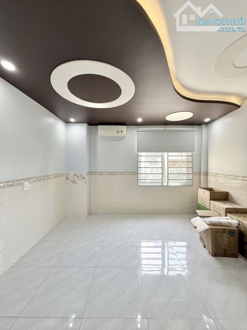TOÀ BUILDING SÂN BAY – MT NGUYỄN VĂN CÔNG, P.3, GÒ VẤP - 5 TẦNG + HẦM – 127M² – CHỈ 27 TỶ - 9