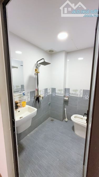 BÁN NHÀ HÀ TRI 3, DT 45M, 4T, MT 3.68M. GIÁ 8.9 TỶ - 9