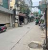 NHÀ LĨNH NAM- 30mx5 TẦNG-NGÕ TO THOÁNG, 1 NHÀ RA OTO TRÁNH-TC 6.tỷ LINH HOẠT