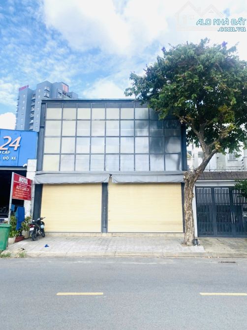 Bán Đất Mặt Tiền Cao Đức Lân,An Phú,Quận 2 DT:208m2(10mx20,5m)-Giá 58 Tỷ - 1