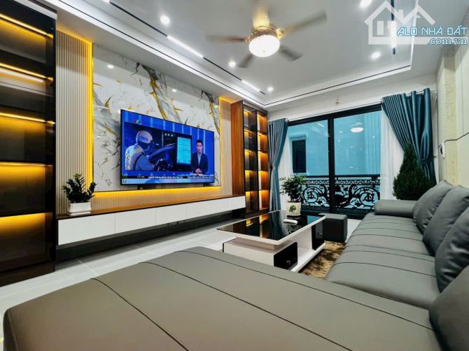 Bán nhà VT Thủy Lợi, Trần Thủ Độ 35m 4 tầng, lô góc  gara ô tô, kinh doanh, văn phòng 9 tỷ - 1