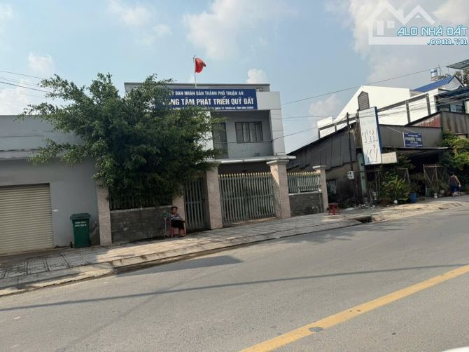 Cần tiền bán miếng đất 150m2 - ngay đường 3/2 Lái Thiêu - đường oto - sát cầu Phú Long - 3