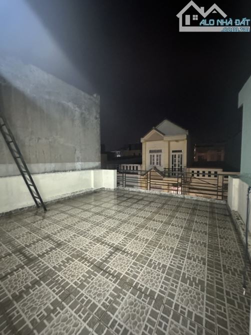 (9) Bán Nhà khu Víp Lê Văn Quới, 60m2, 3 Tầng, Ngang 5m, giá chỉ 5 tỷ nhỉnh