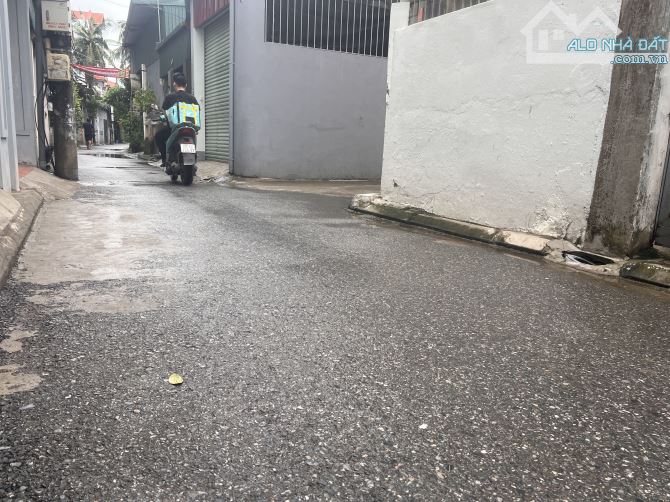 Bán đất Thượng Thanh 70m Mt 4,6m oto vào đất giá 9 tỷ hơn - 1