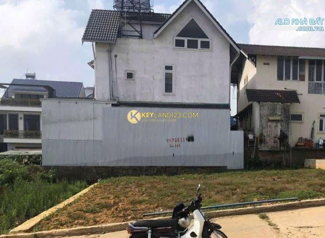 ĐẤT HẺM Ô TÔ LỚN – SỔ RIÊNG – VẠN HẠNH, P.8, ĐÀ LẠT