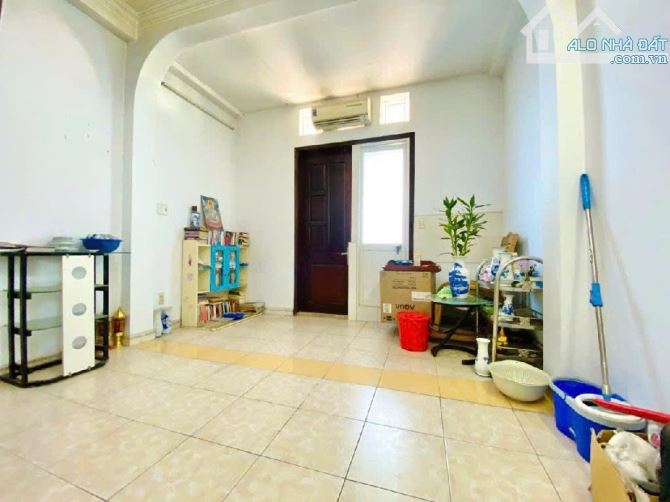 Nhà khô phân lô VIP giá hời - Hồ Đắc Di - Tân Phú